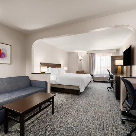 Garner Hotel Topeka West By Ihg Esterno foto