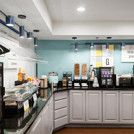 Garner Hotel Topeka West By Ihg Esterno foto
