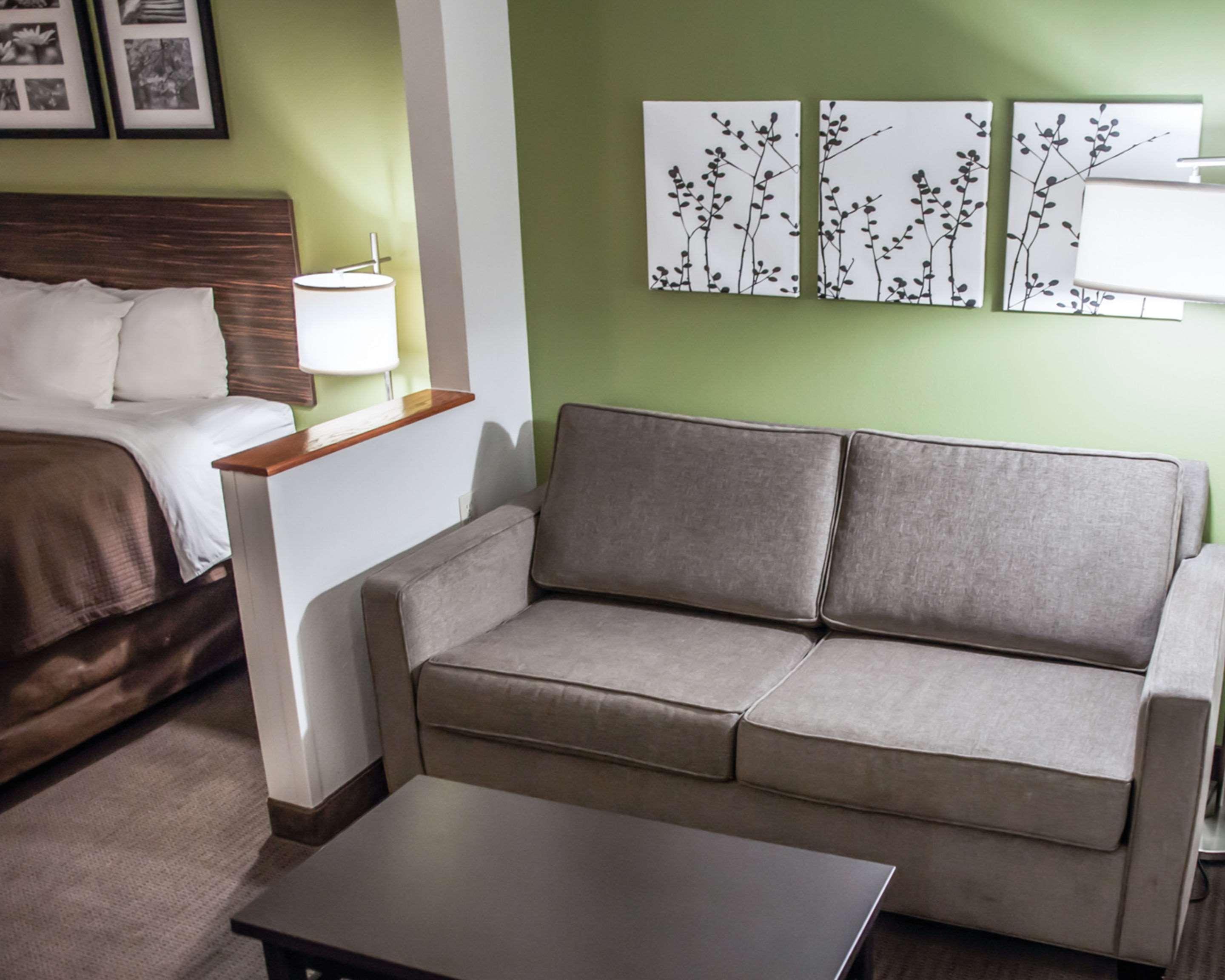 Garner Hotel Topeka West By Ihg Esterno foto