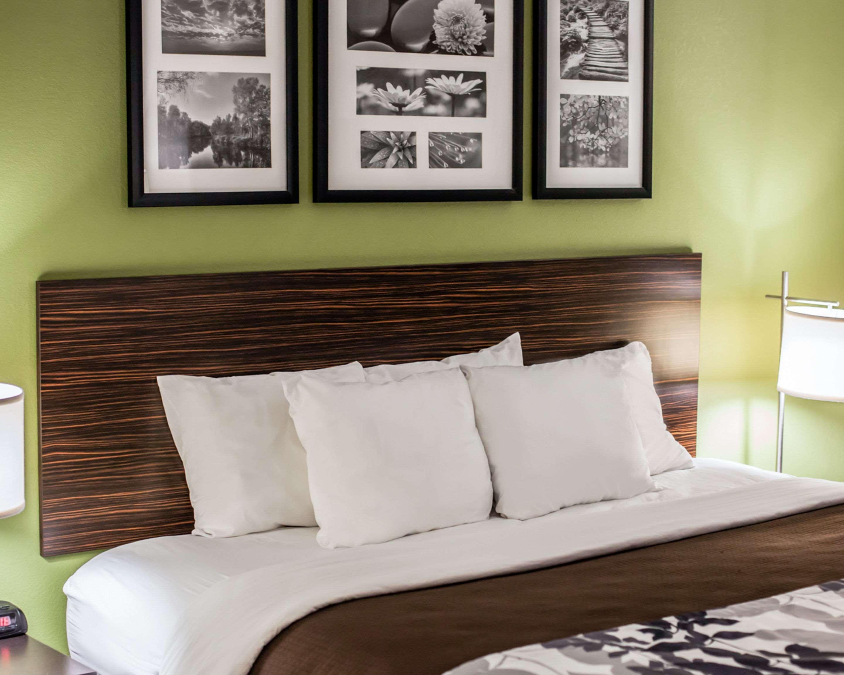 Garner Hotel Topeka West By Ihg Esterno foto