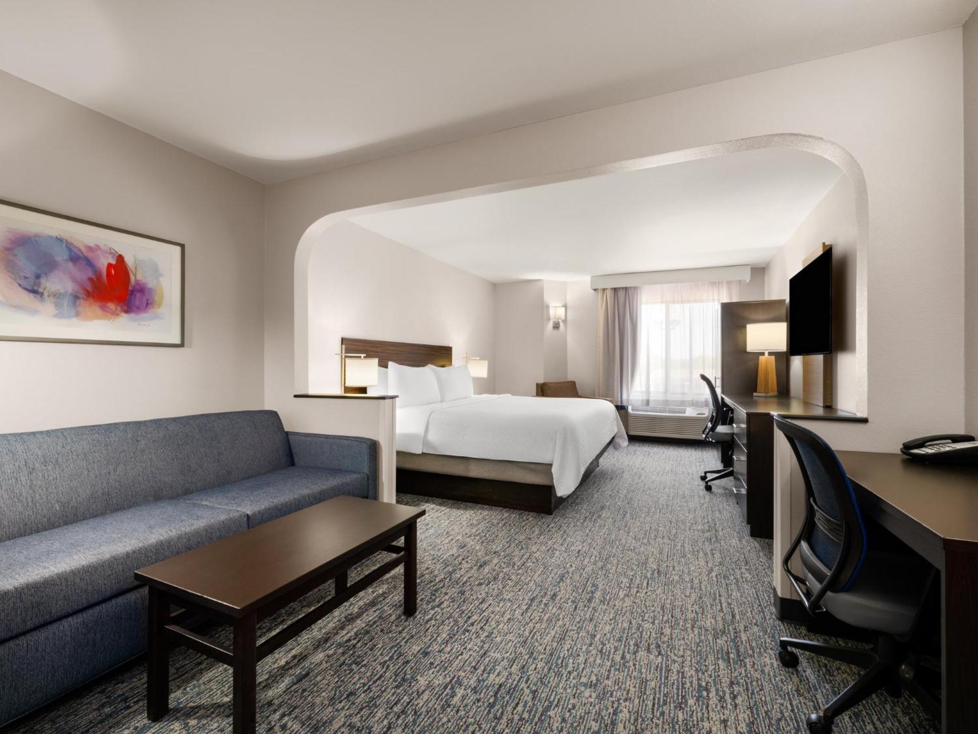 Garner Hotel Topeka West By Ihg Esterno foto